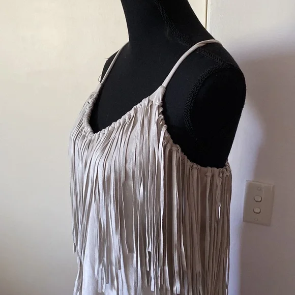 Zara Trafaluc Party Top Suede Off White Fringe Haltered Medium Pre Owned EC - Picture 4 of 13